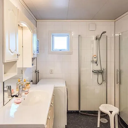 Stunning In With Kitchen *